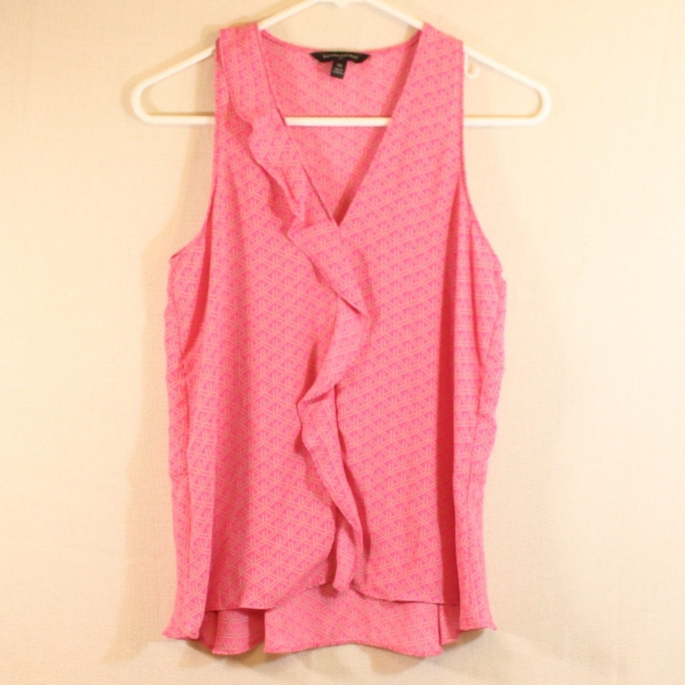 BANANA REPUBLIC PINK GEOMETRIC FRONT RUFFL…